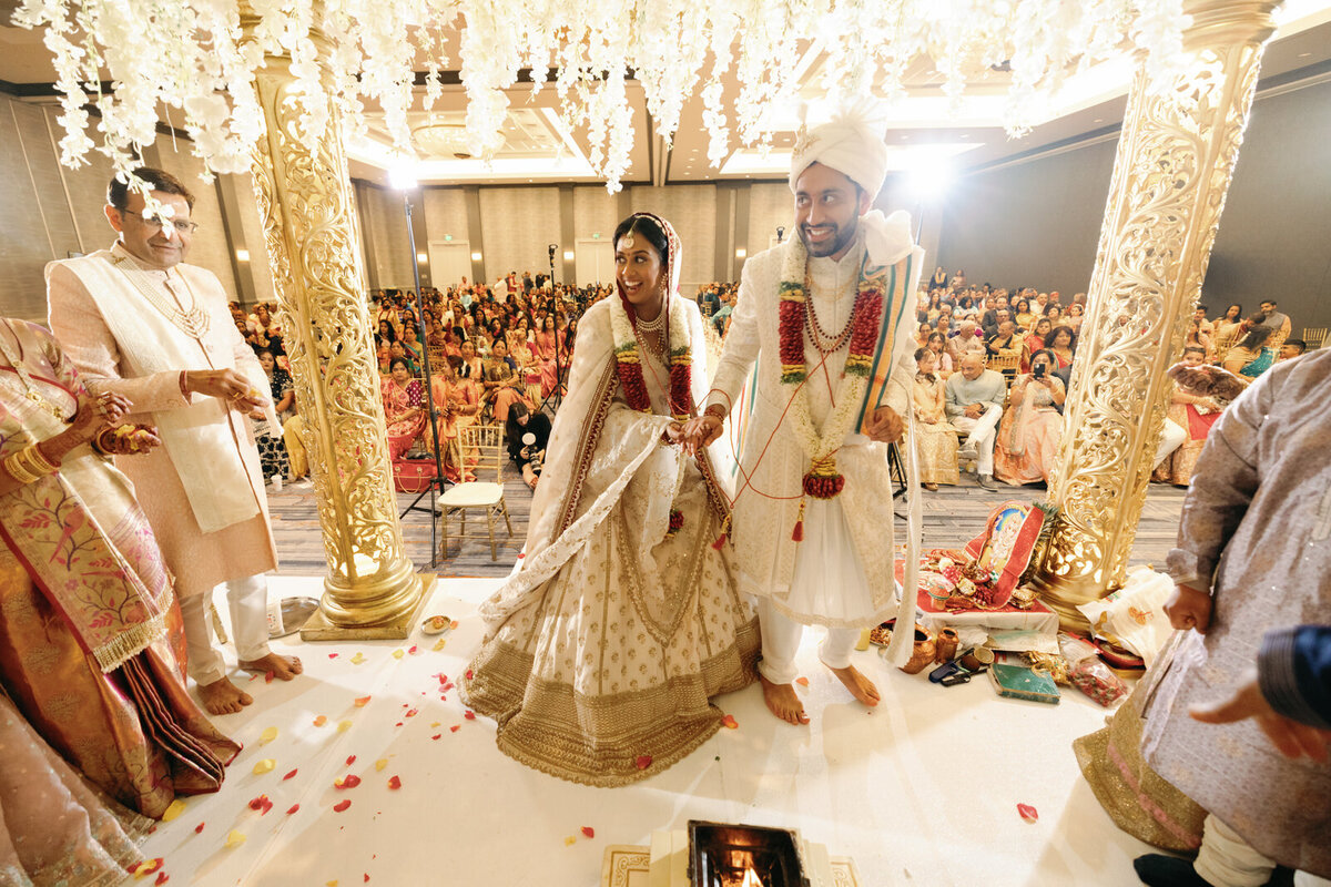 17-Baltimore-marriott-waterfront-wedding