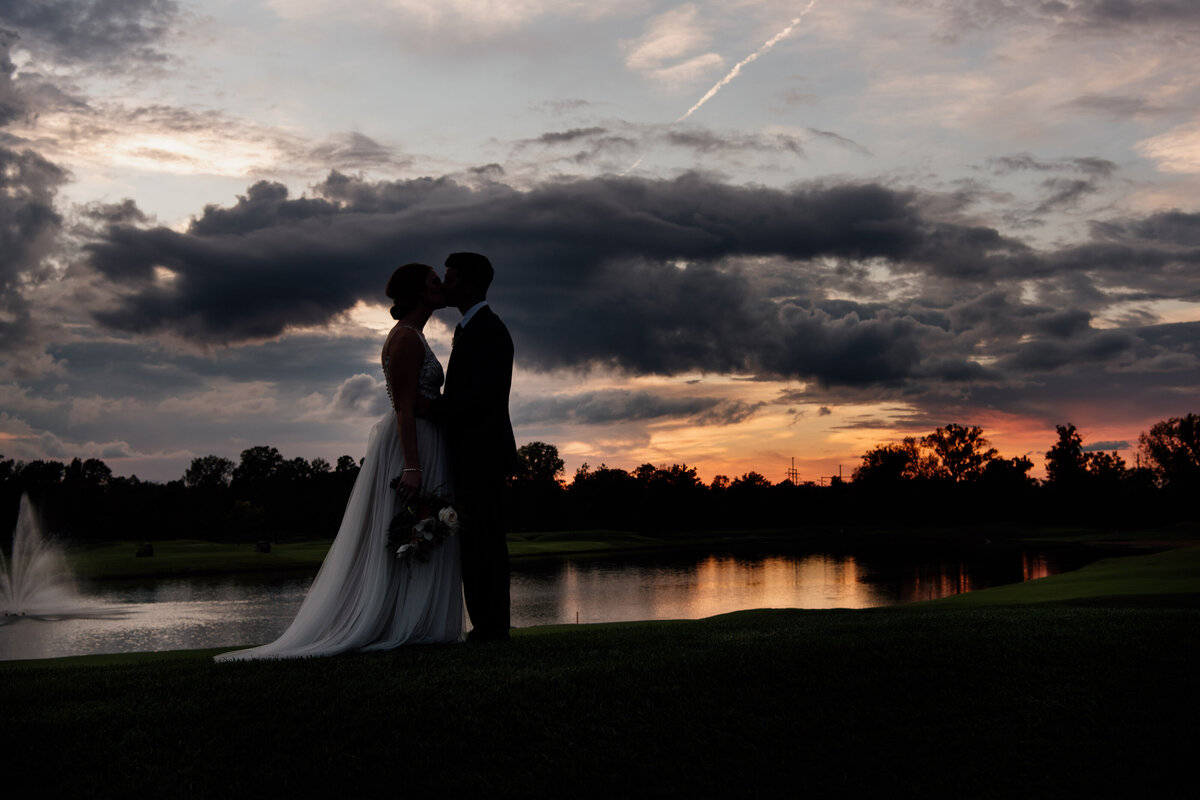 sunset wedding photos