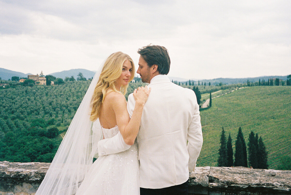 Film-wedding-35mm-Larisa-Shorina-NYC-Paris-197