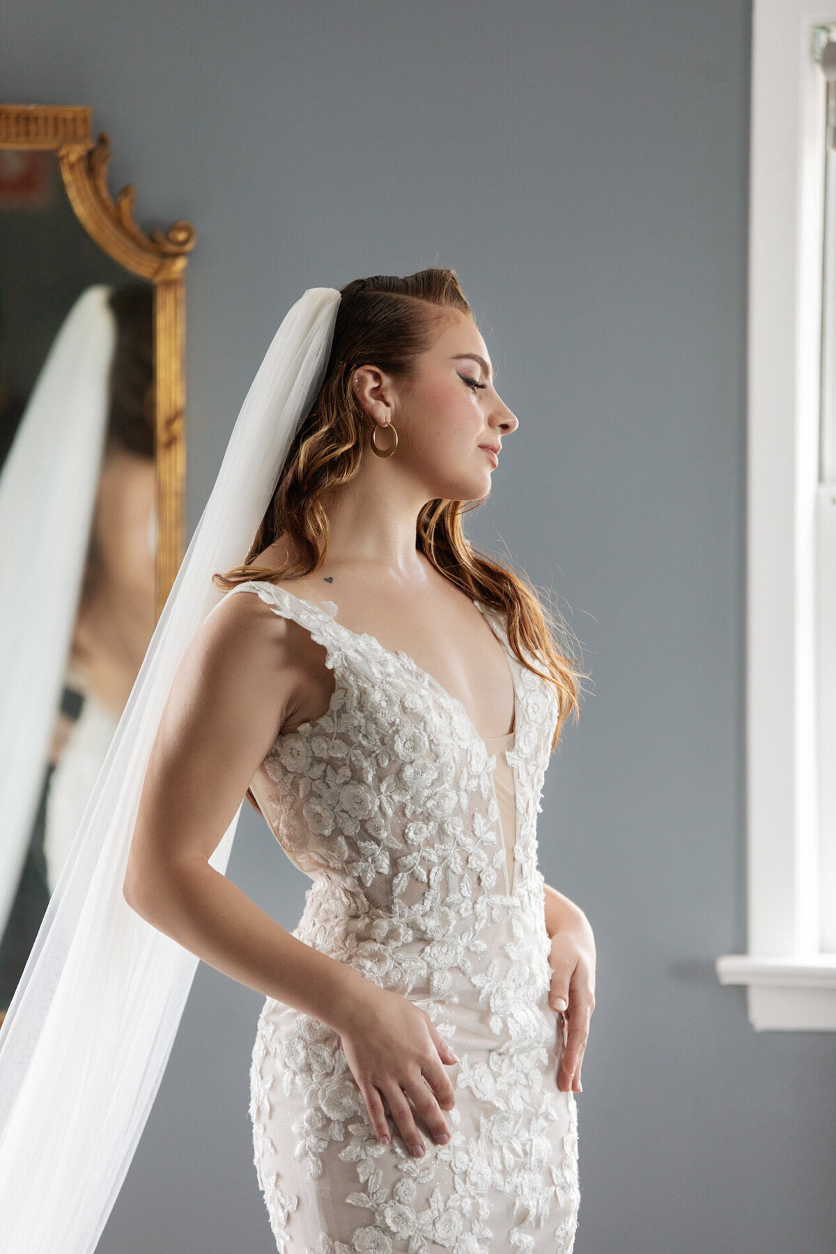 best afforadable elopement and wedding photographer in new york city and new jersey mamaroneck beach and yacht club ceremony and reception-46