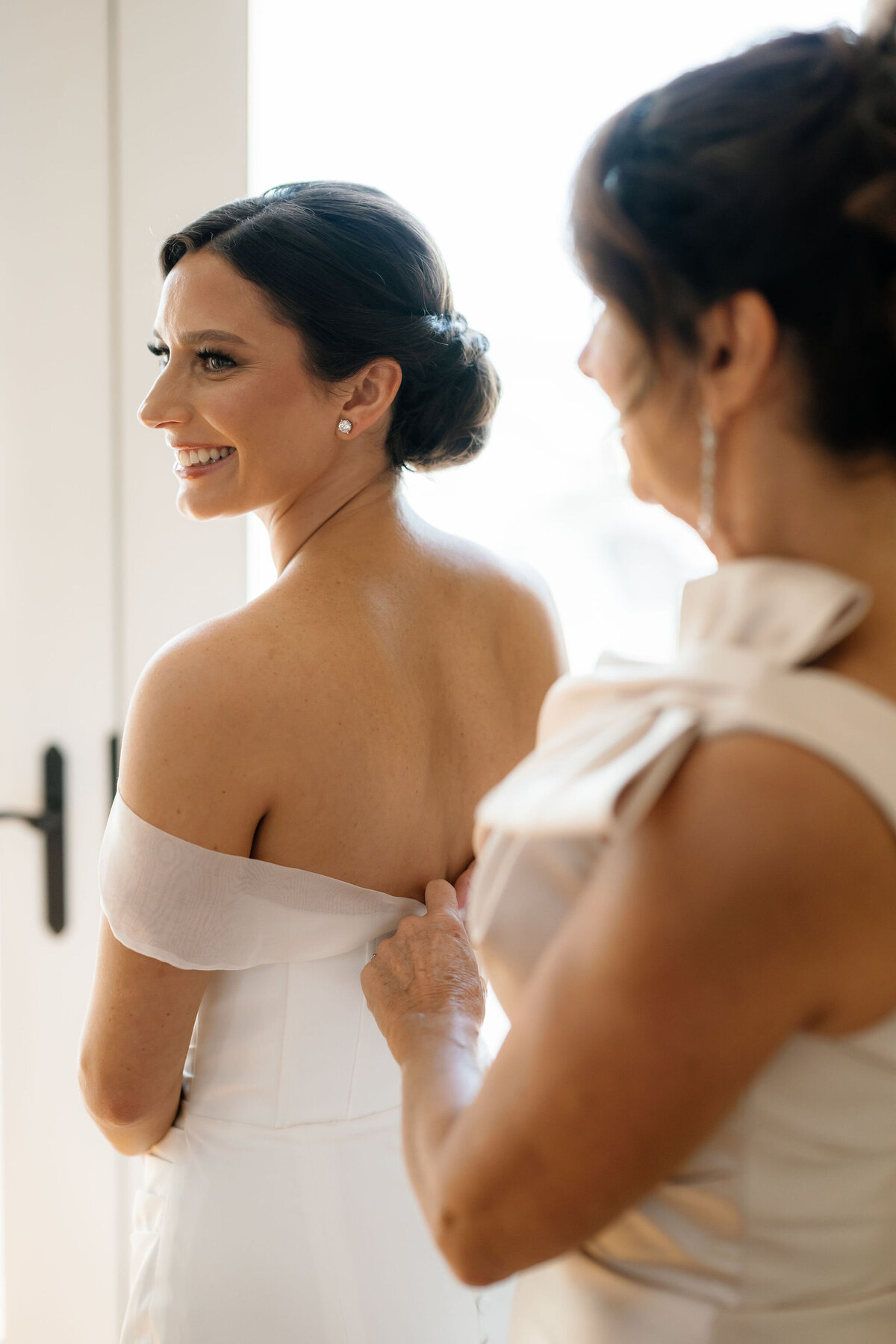 Bride Getting Ready by Lisa Blanche Photography