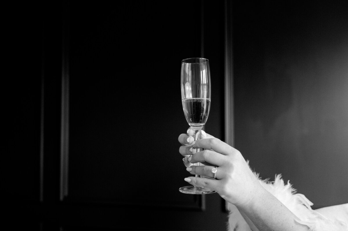 0206 Pascale and Nicolas NAC OBorn Room Wedding Downtown_Ottawa_Photography by Emma