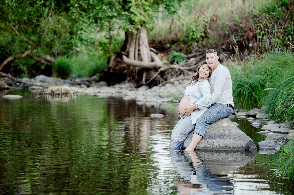 Minnesota's Best Maternity Photographers - Expertise.com