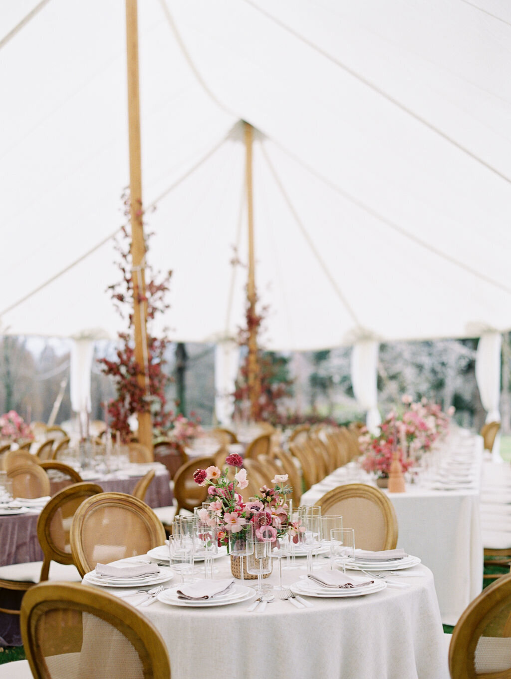 14-philbrook-museum-pink-tented-wedding