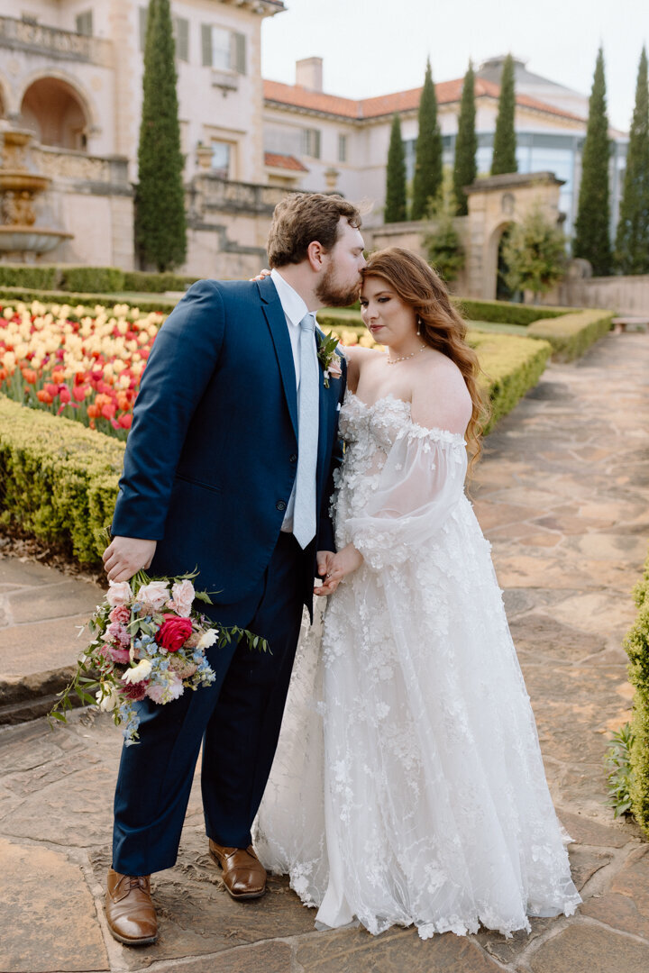 romantic, couple, wedding, elopement, classic, couple kissing, bride, groom