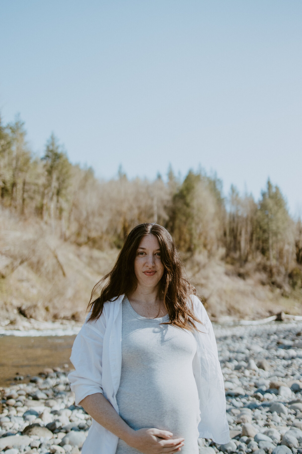 Seattle based motherhood, newborn and family photographer.