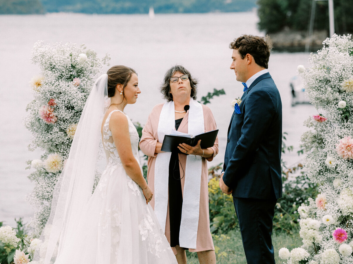 Vermont-Luxury-Wedding-Photographer-Ceremony_220