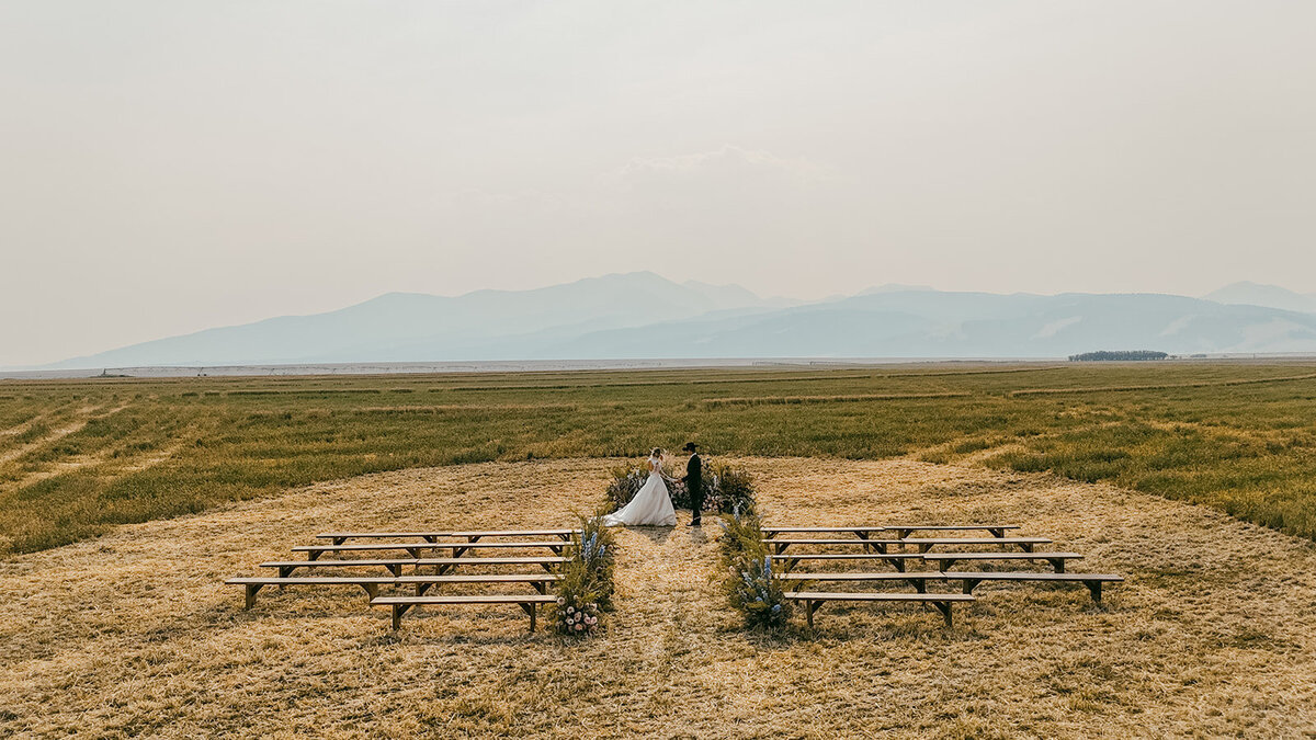 presley-gray-photo-Deerlodge-rustic-western-Montana-wedding-_20240907160652_0027_D