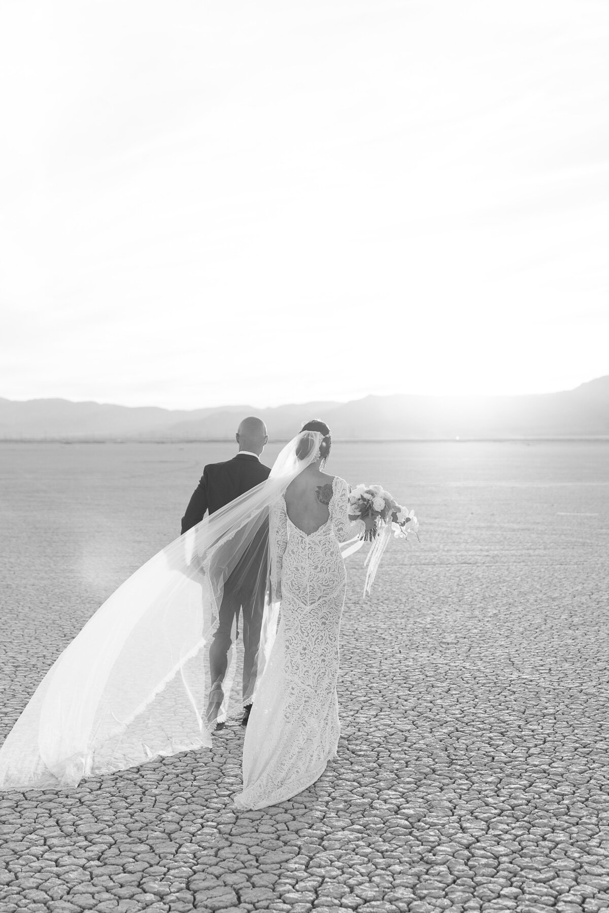 11.11.2022DryLakeBedBrittaniandFerdinand-106