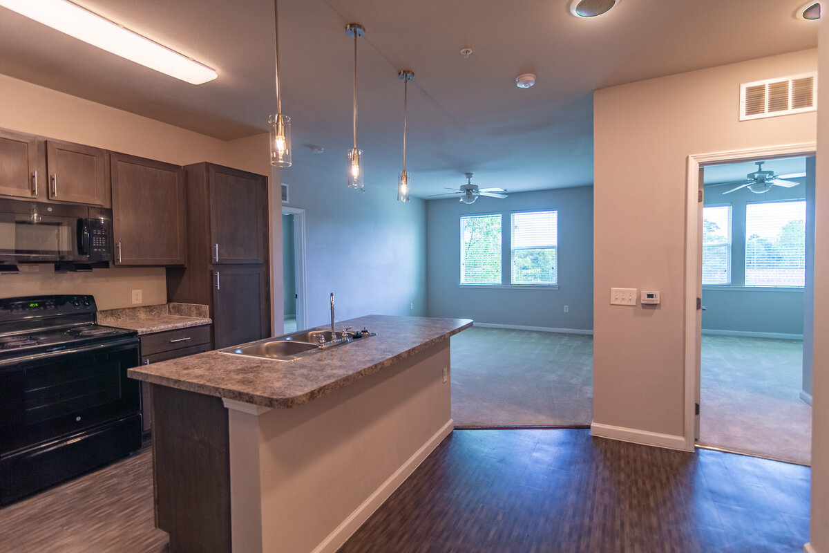 042924ATLGranite Crossing-54