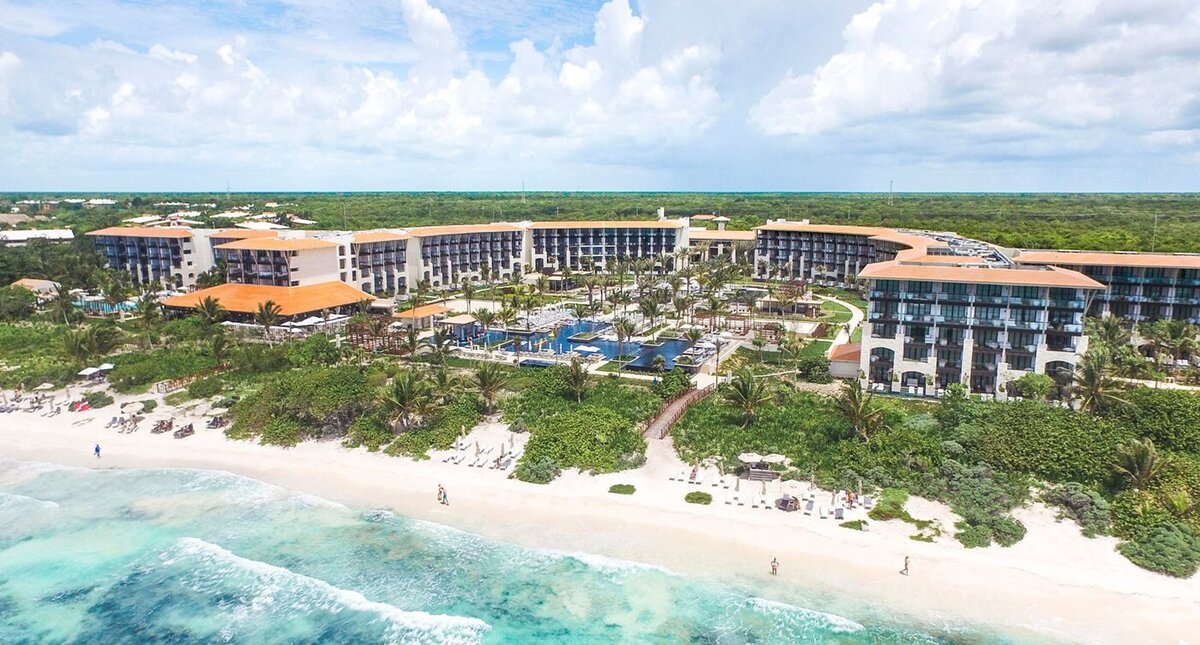 riv-unico-hotel-riviera-maya-aerial-01
