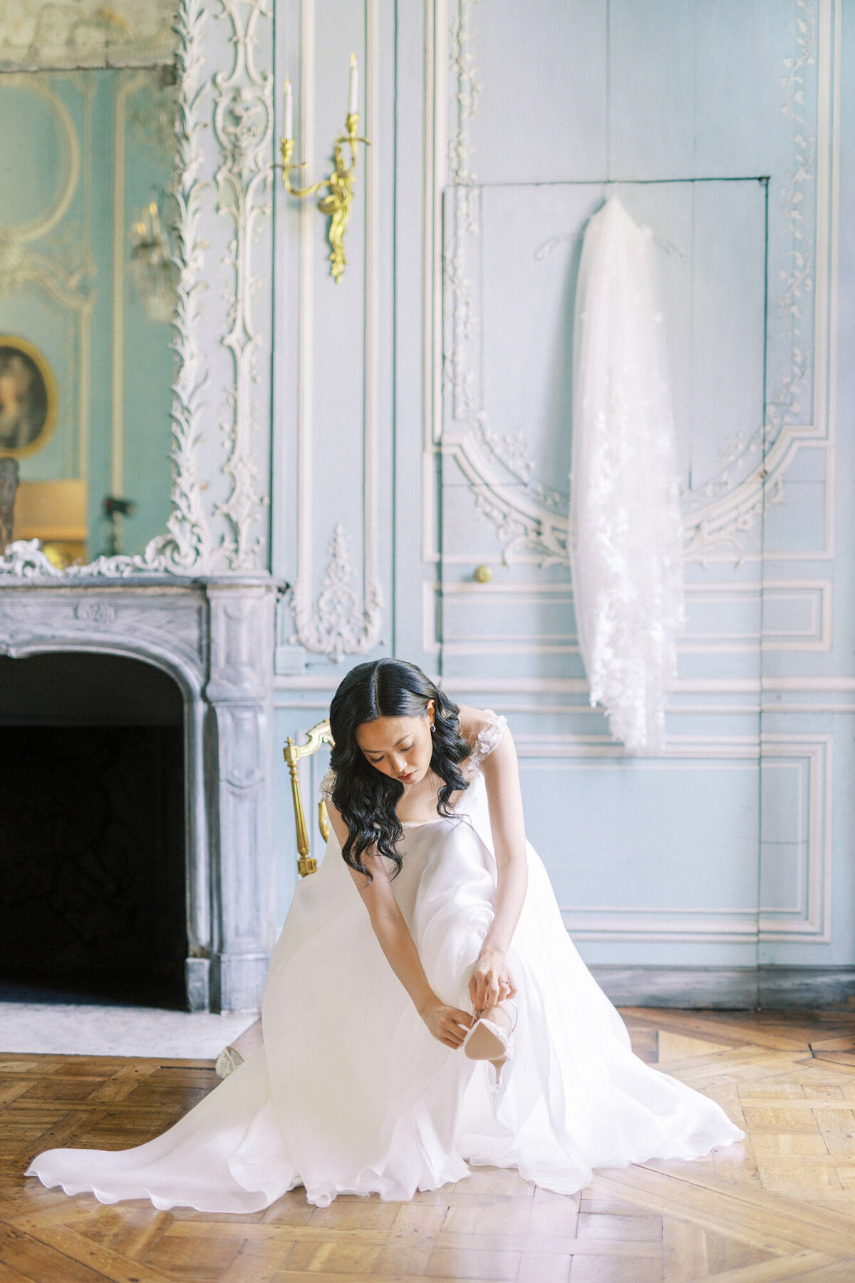 Maïlys Fortune Photography Husband Wife Wedding Weddings Photography France Switzerland Italy Timeless Dreamy Imagery Bilingual French English Destination Weddings Destination Wedding Provence French Riviera Paris Lake Como Tuscany42