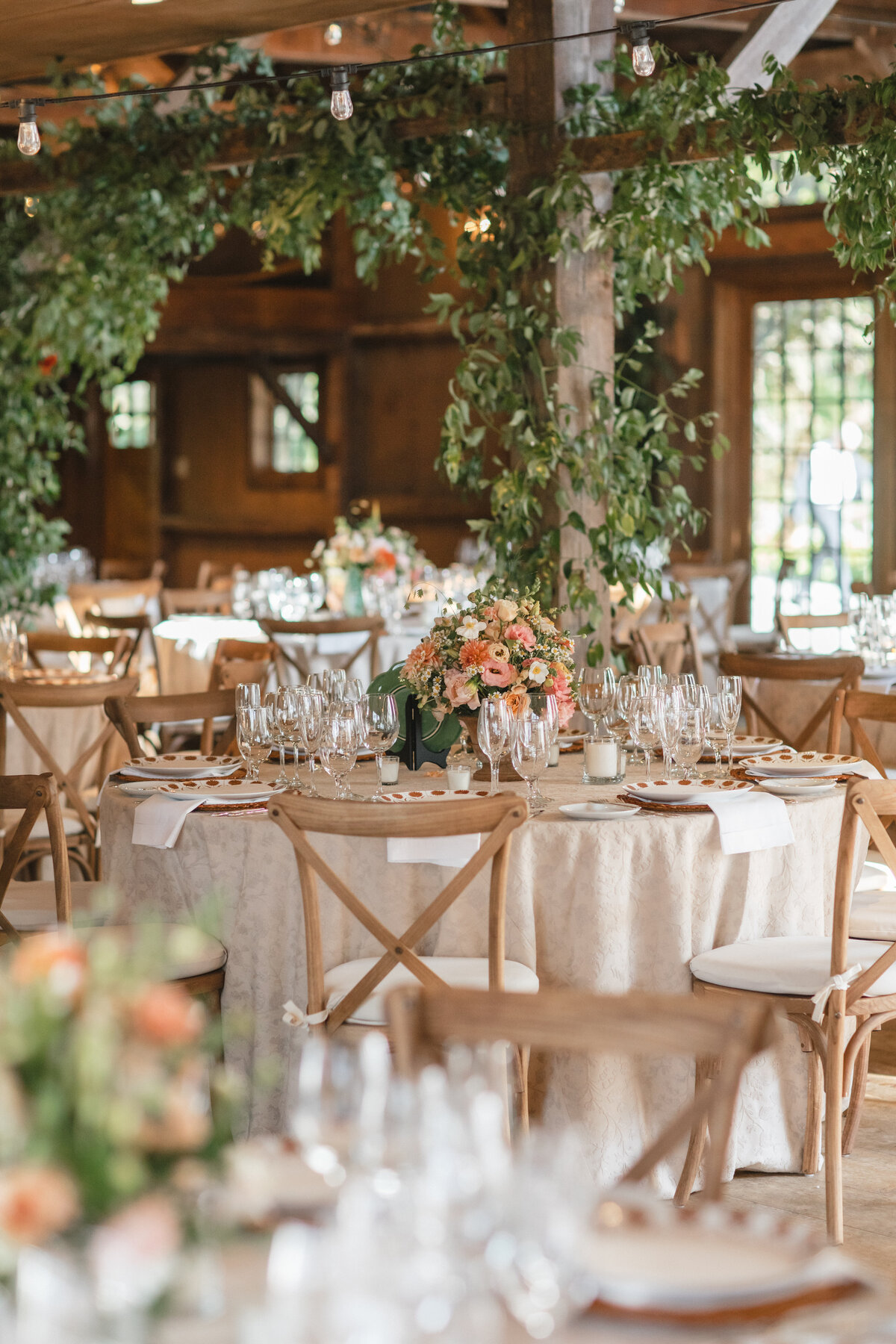 winvian-wedding-floral-barn-connecticut