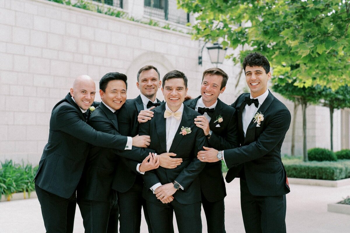 W7-Wedding-Photos-Emily-and-Michael-2024-05-26-2500px-1129