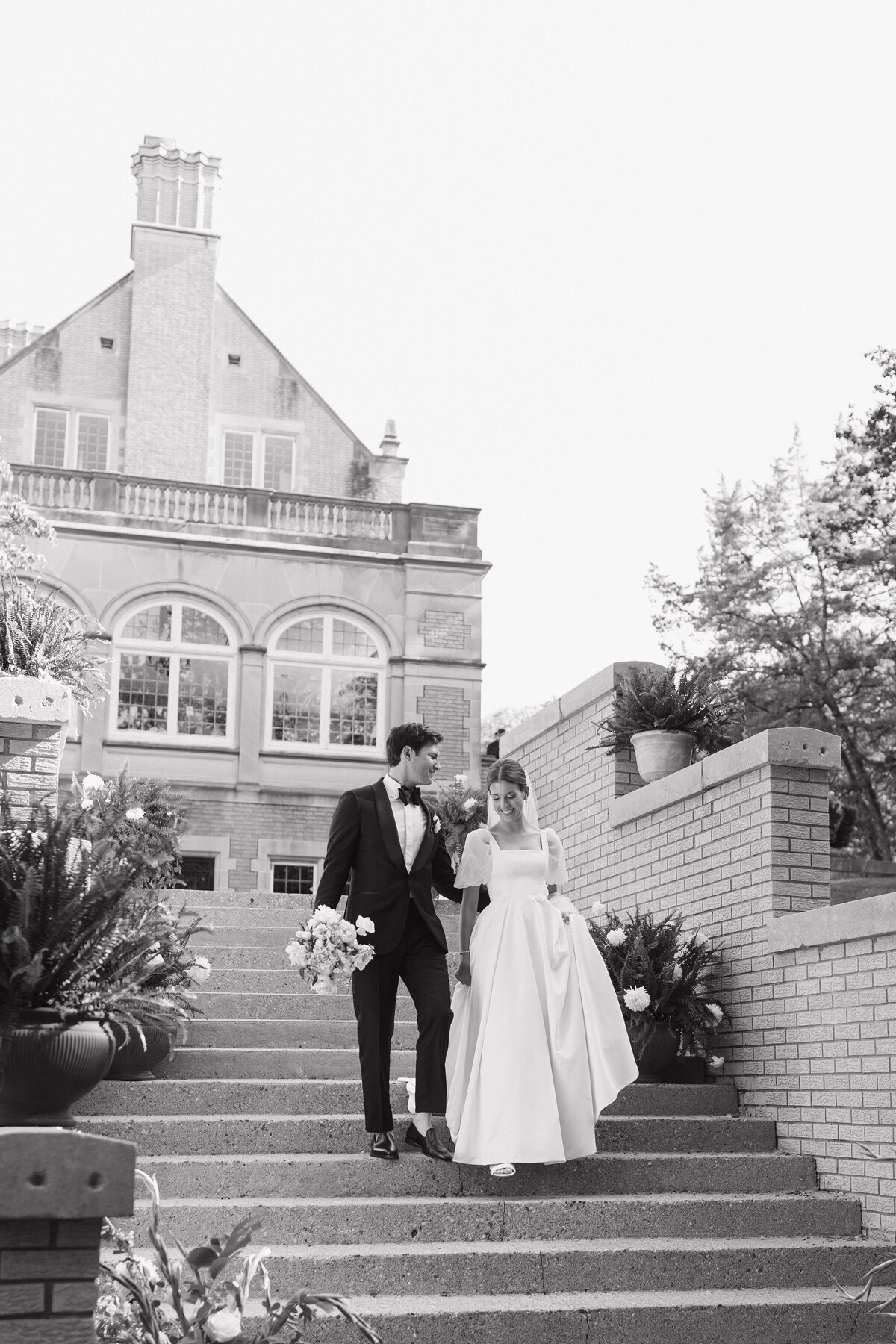 Noblesville Indiana wedding photographer estate venue photo