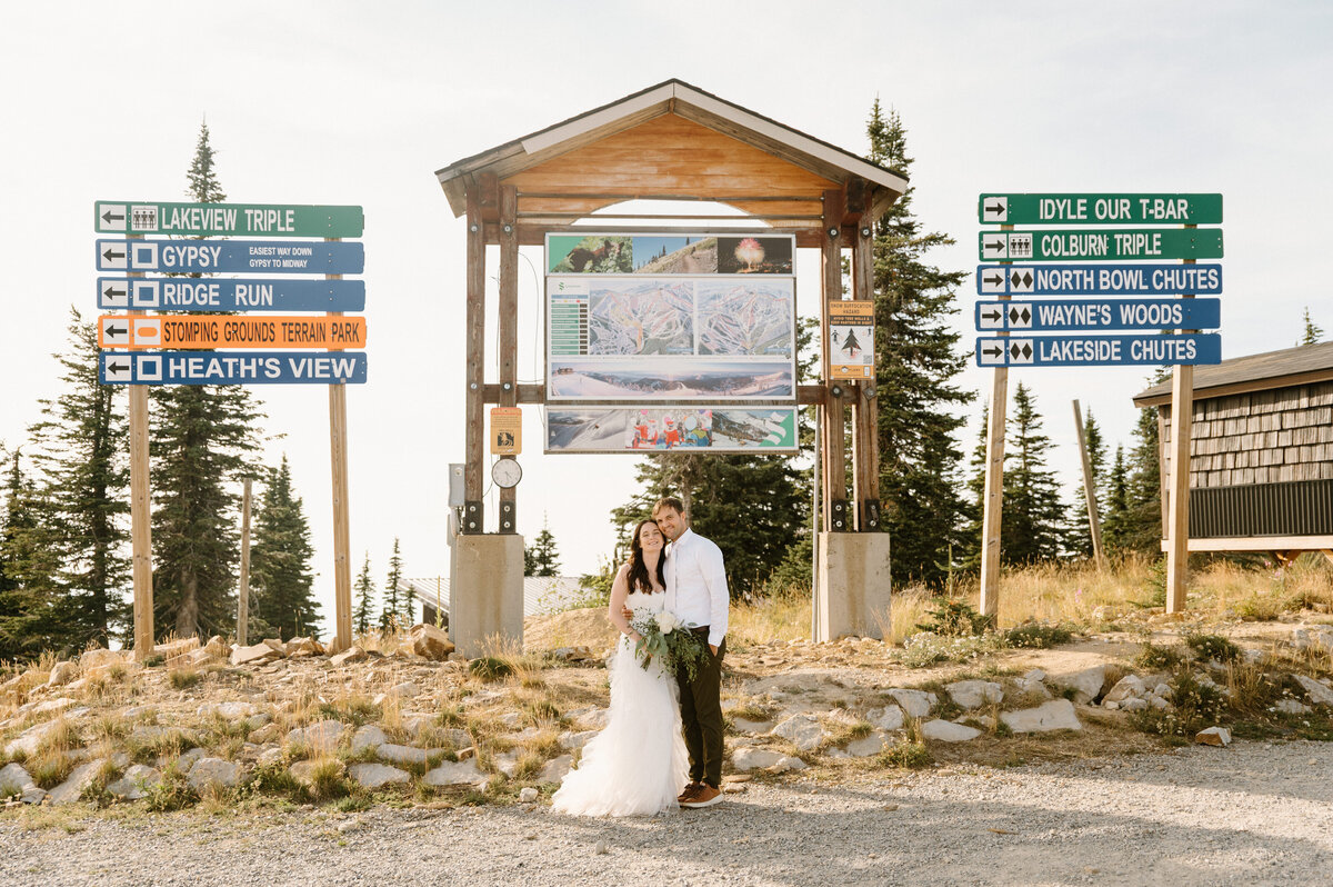 schweitzer_resort_sandpoint_idaho_elopement_portraits_10