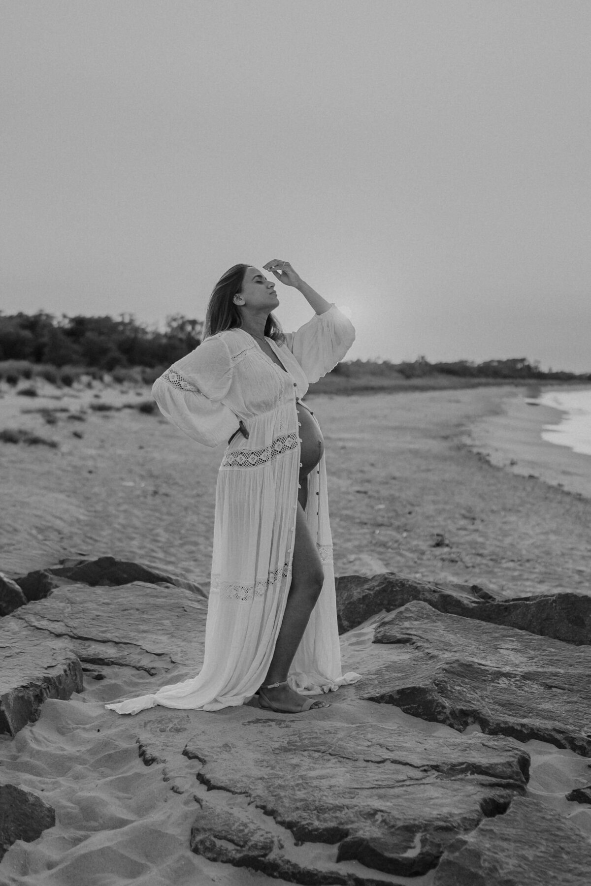 Middletown, NJ photographer. Middletown, NJ maternity photographer. New Jersey maternity photographer. Monmouth County photographer. Maternity photographers nj, maternity photographers in nj. Bayshore Waterfront Park, NJ photographer.