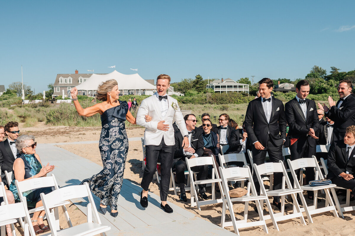 June-Wauwinet-Toppers-Beach-Wedding-014