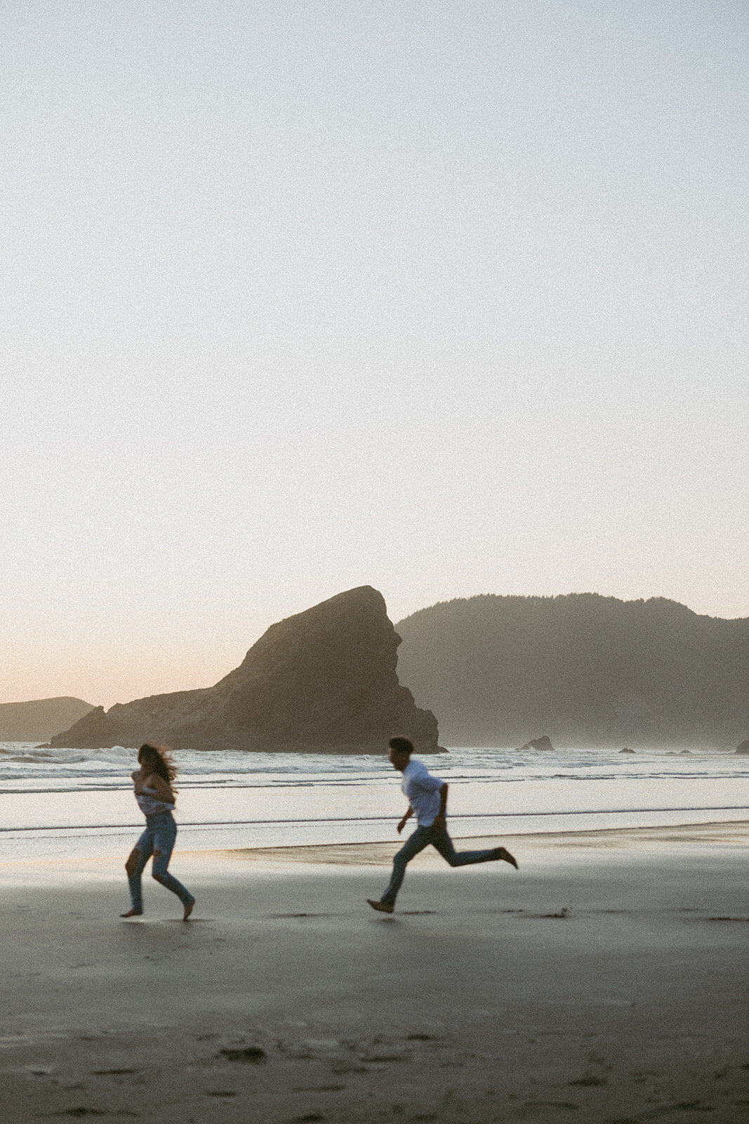 tanya-davids-photo-film-redwoods-california-oregon-coast-documentary-candid-destination-washington-idaho-utah-canada-elopement-wedding-couples-photographer-75