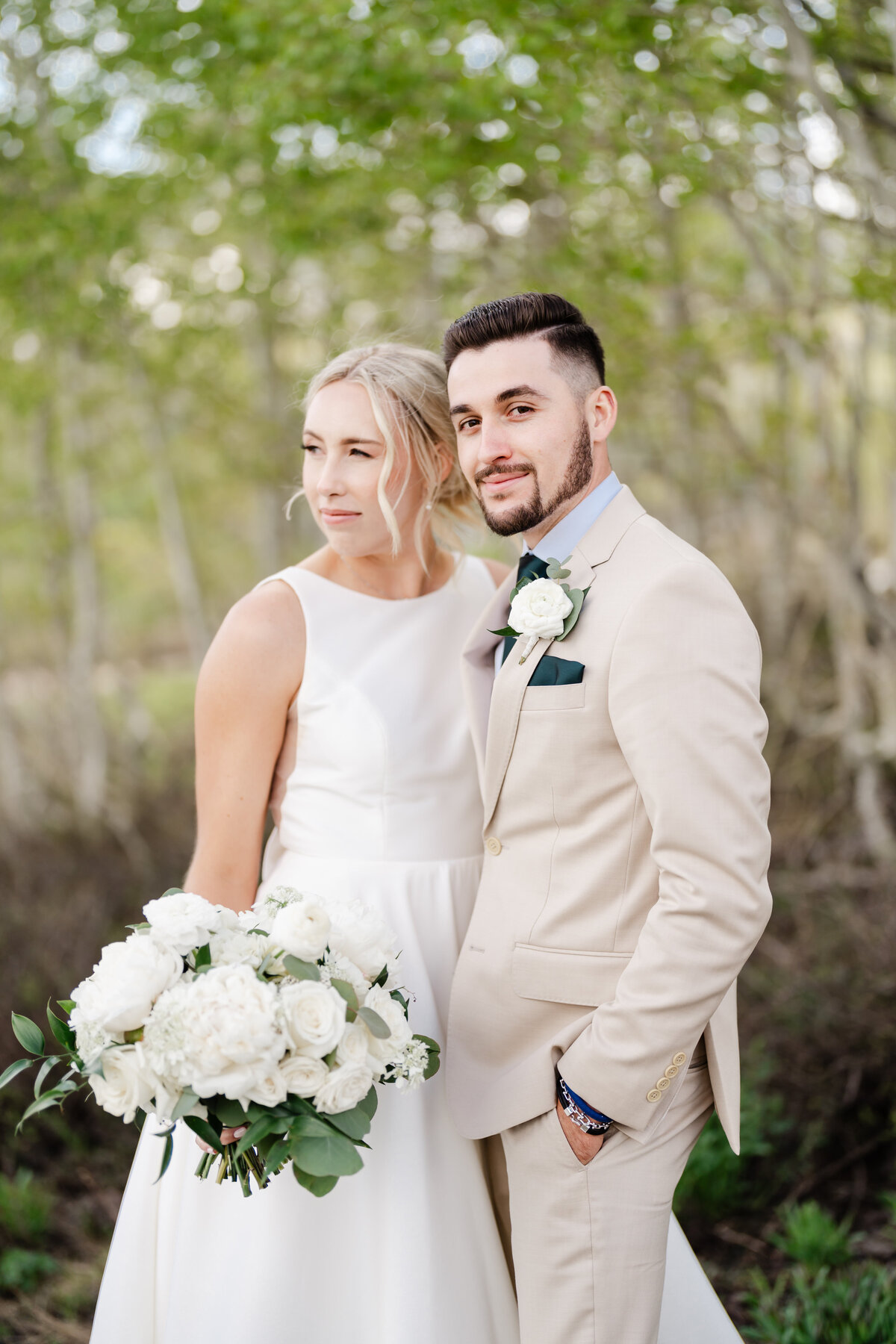 montage-summer-park-city-catholic-wedding-pepper-nix-loganwalkerphoto-419L-1369