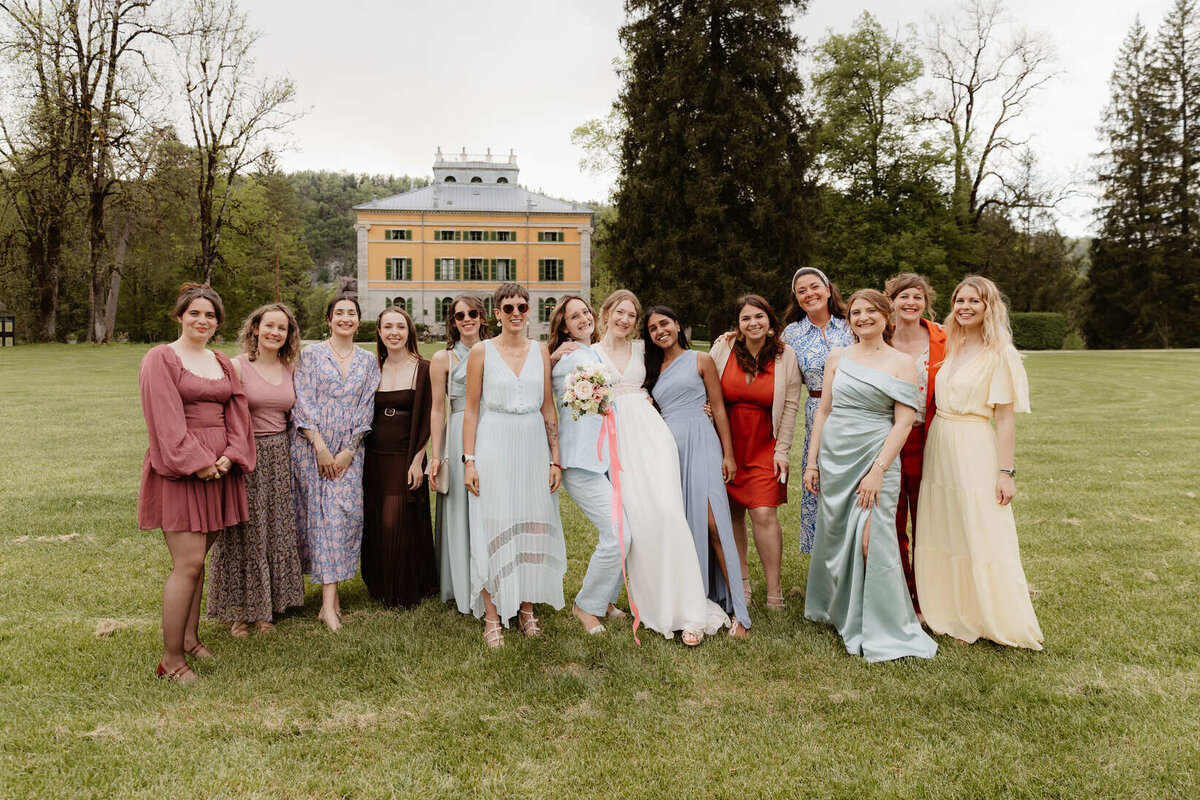 Elodie-et-Ludvik-cocktail-mariage-parc-chateau4