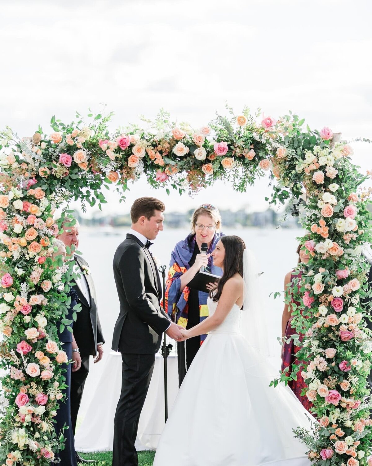 colorful-blooms-ceremony-arch