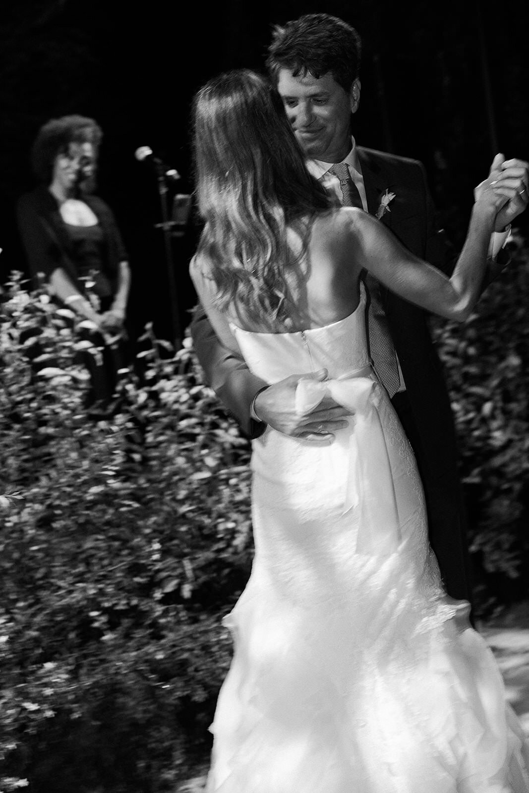 Backyard-Wedding-LosAngeles-ModernFamily-7355