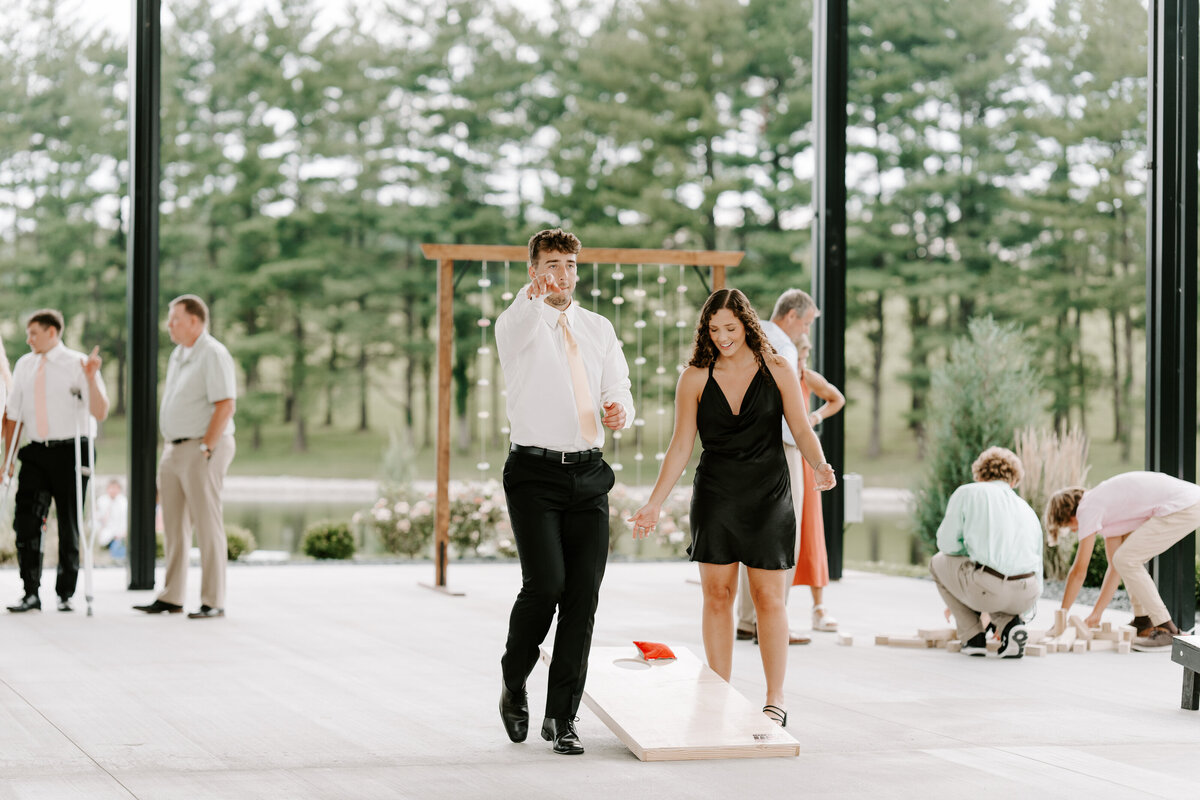 kraber-the-gathering-grounds-iowa-wedding-171
