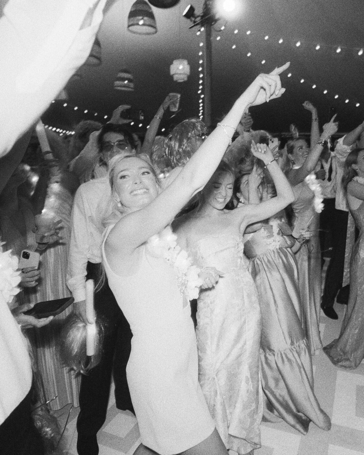 Elizabeth & Michael Highlights Phone-166