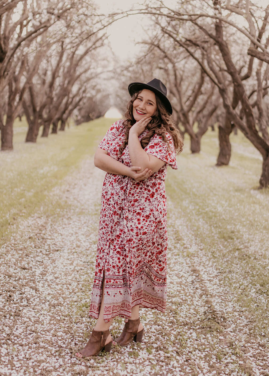 Female-Almond-Blossoms-Turlock-California-31_websize