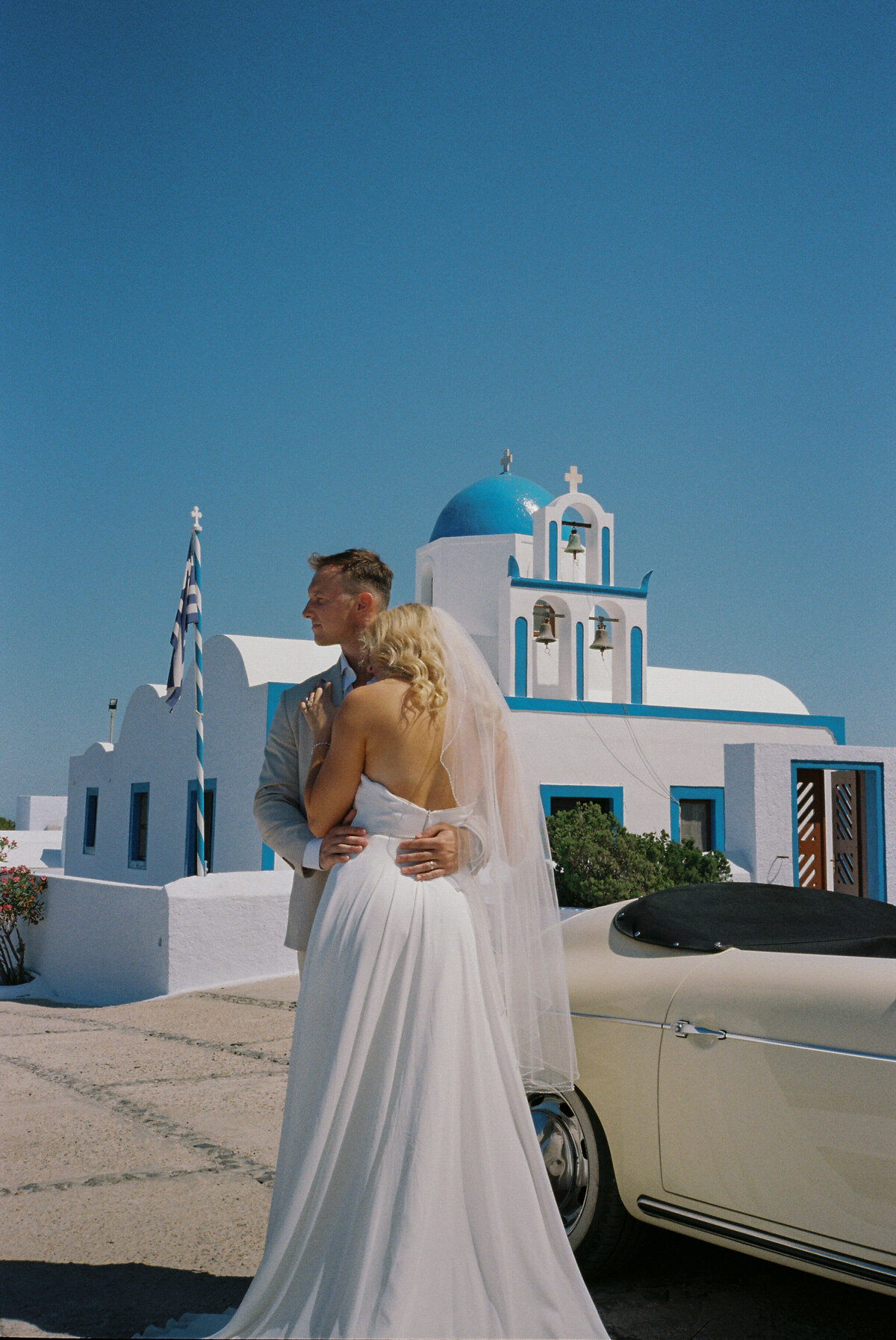santorini-summer-elopement-film-greece-island-elegant-timeless-vintage-65
