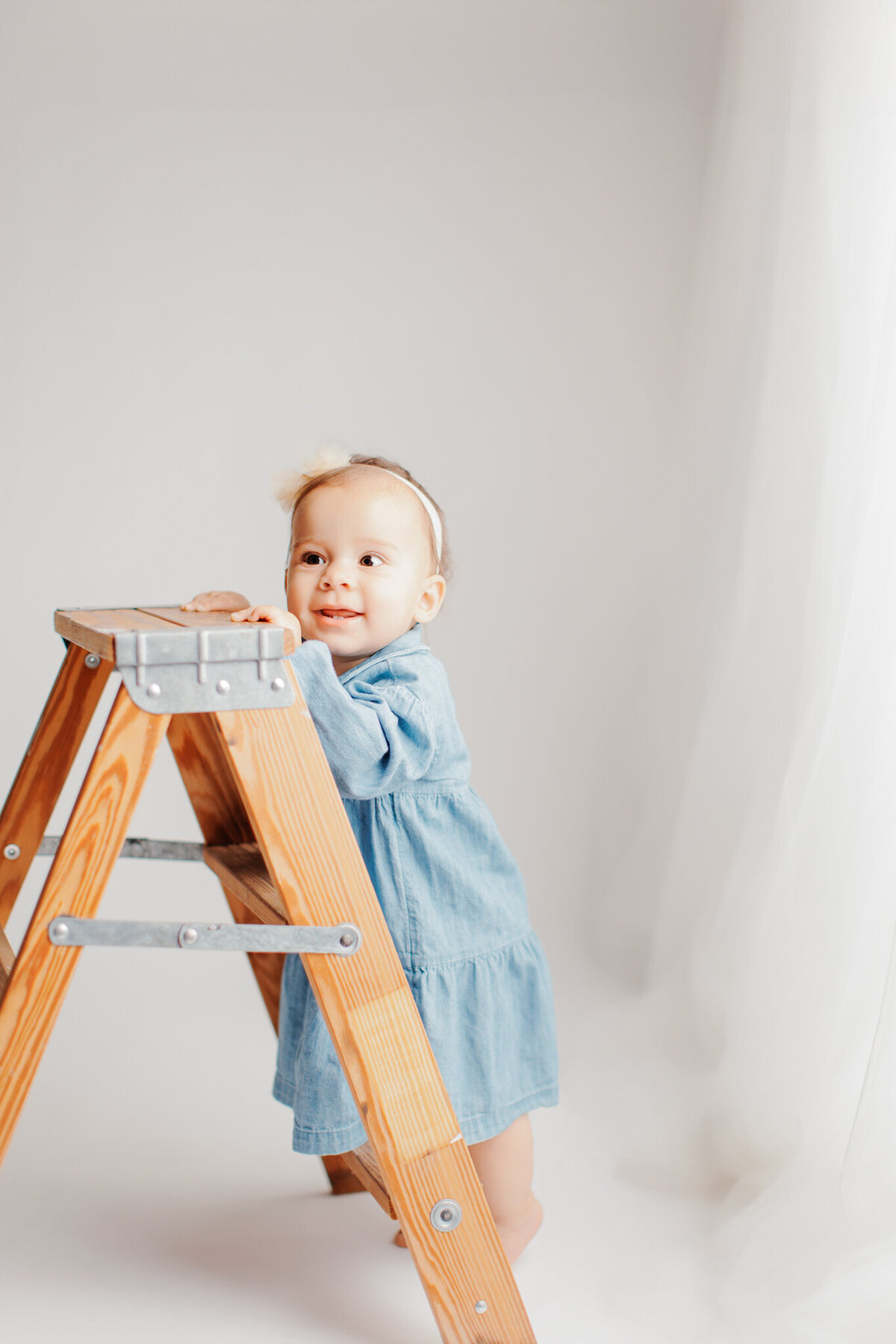 NW Arkansas baby photographer, milestone session near me, NW Arkansas baby portrait studio, professional baby photos