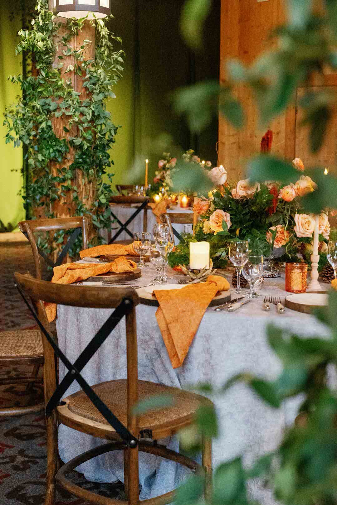 4 Spruce Saddle Lodge Wedding Reception Beaver Creek Colorado Mountains by @GoBella GoBella.com 14