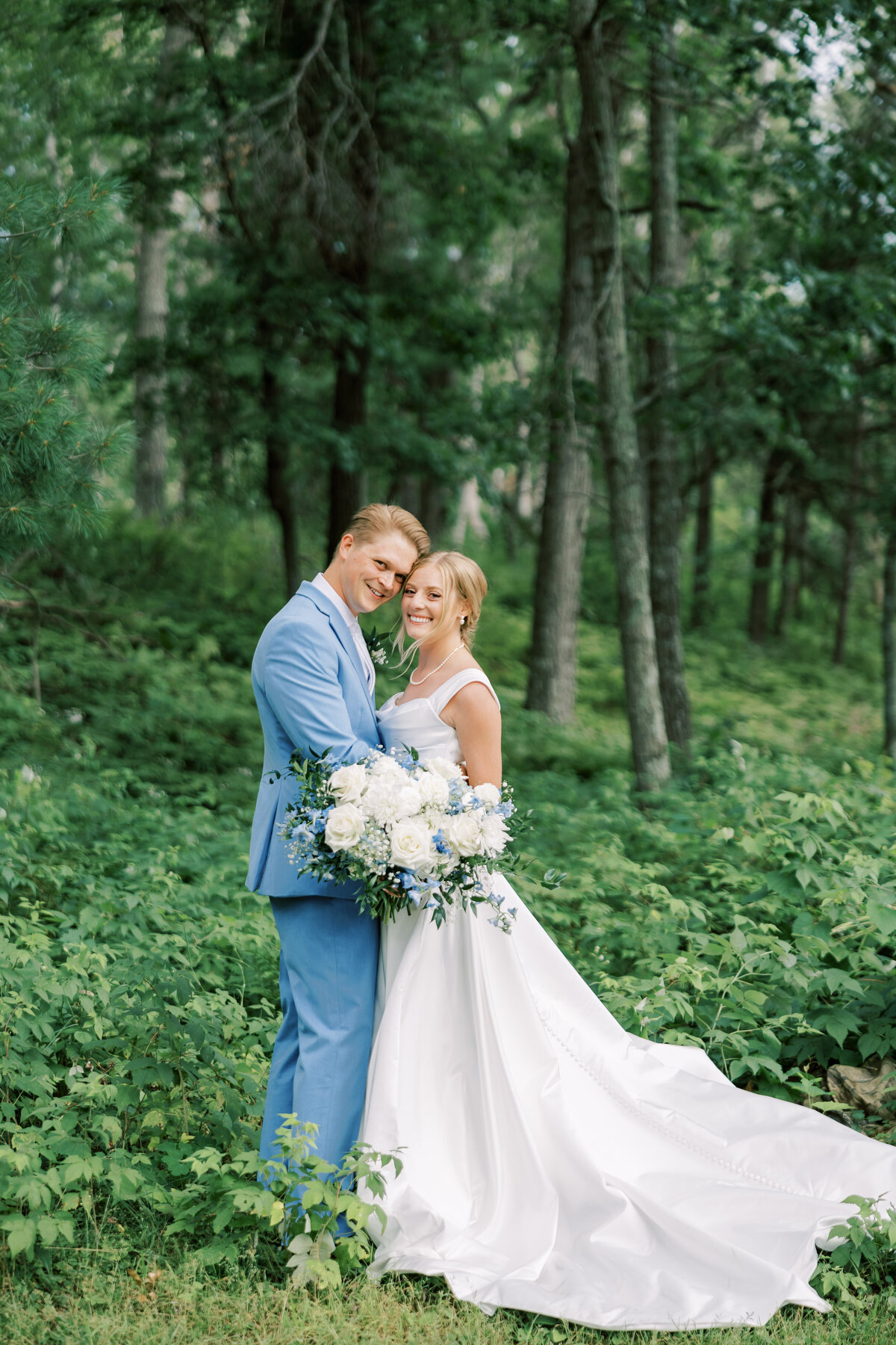 Minneapolis-wedding-photographer-14