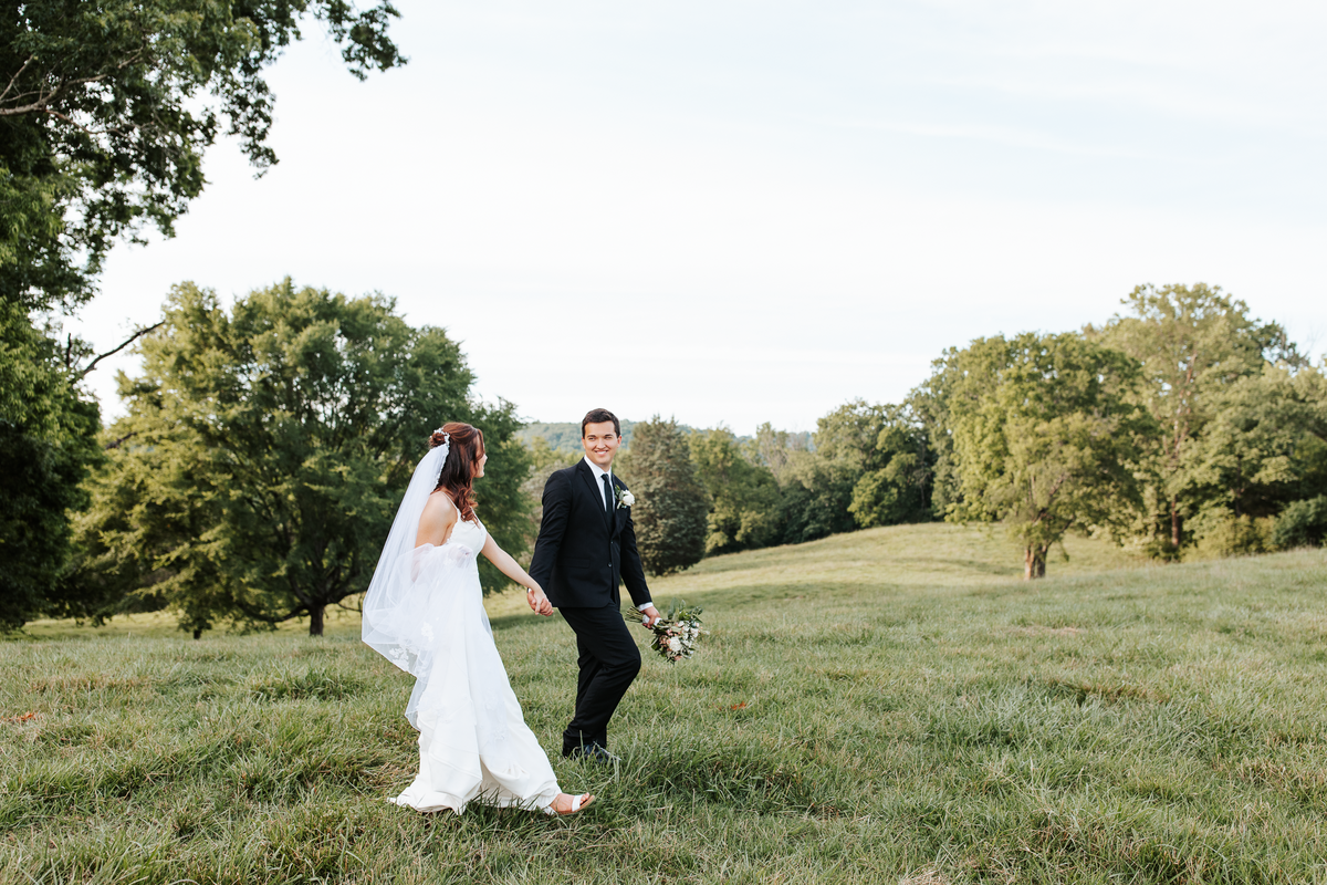 Oak Ridge Backyard Wedding | Carly Crawford Photography | Knoxville Wedding, Couples, and Portrait Photographer-272912