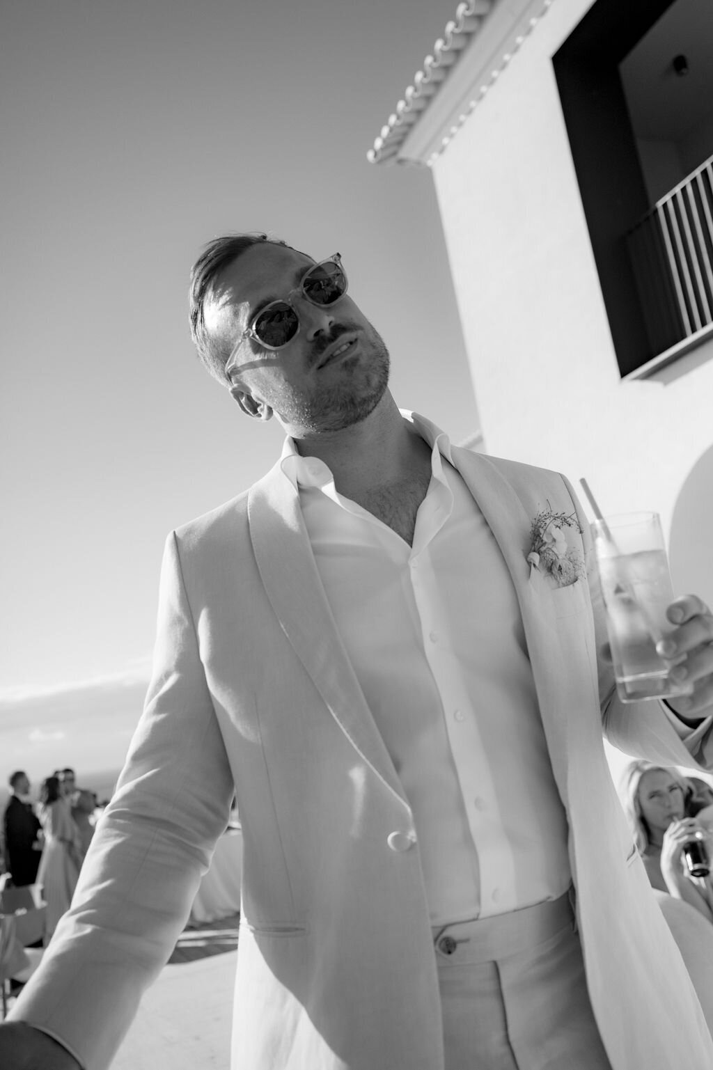 CocktailHour_TaraRichie_PortugalWedding_Ericeria_Photo-119