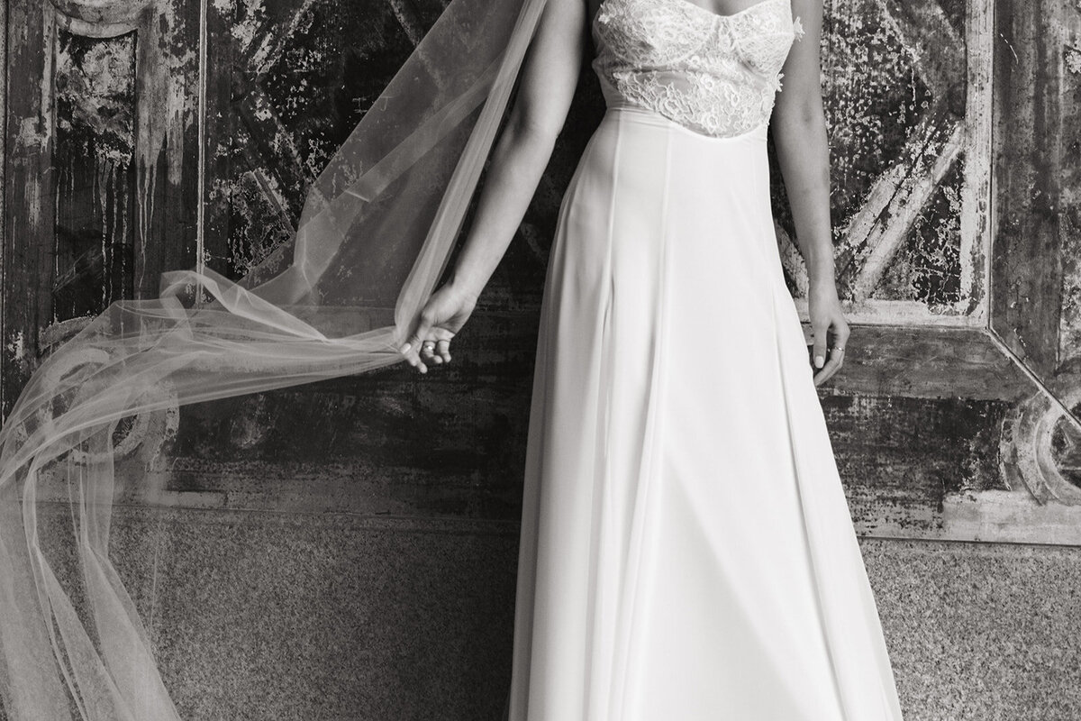 Danielle-Aisling_New_York_City_Central_Park_Boathouse_Wedding-68