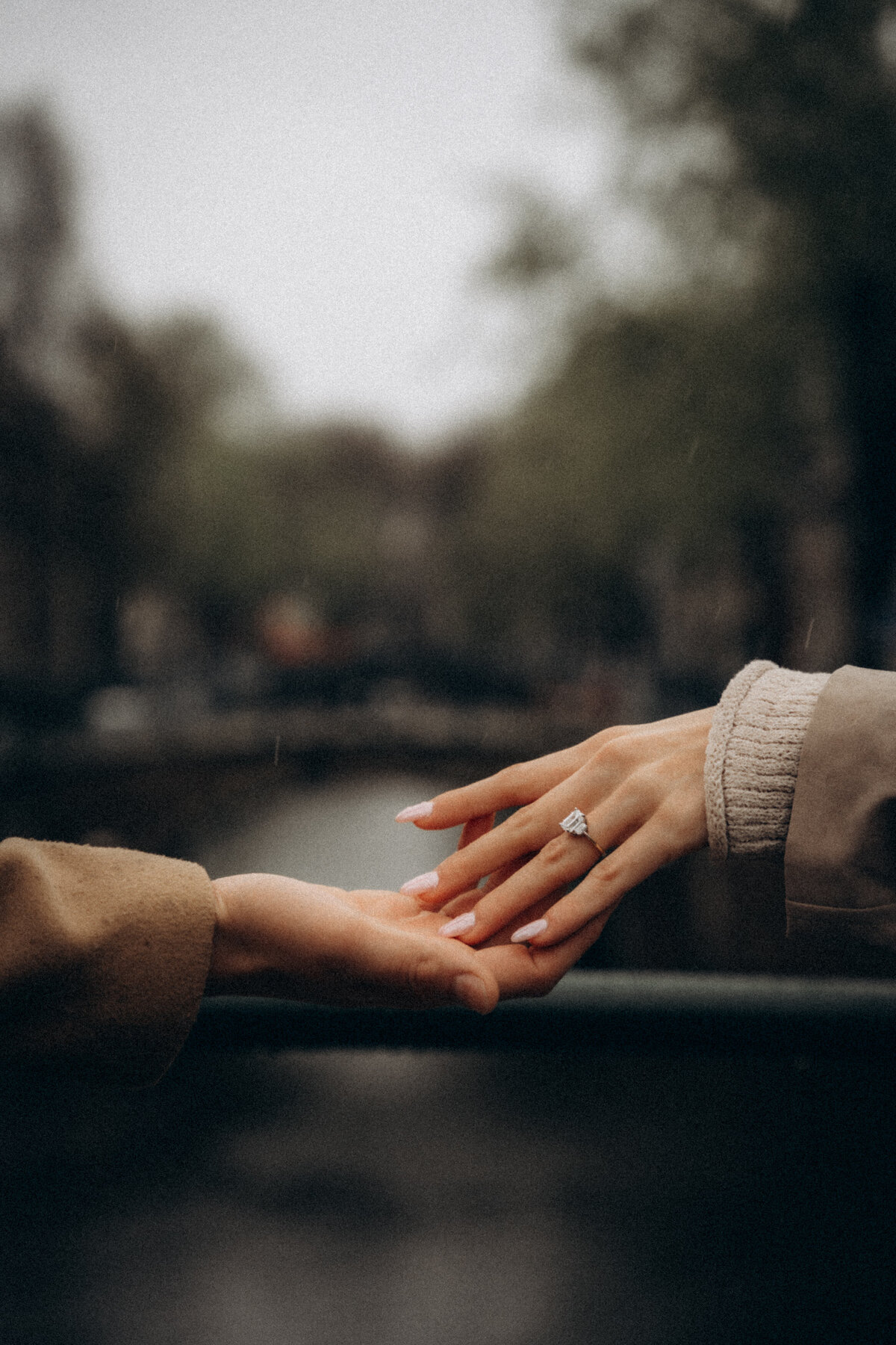 engagement-couple-photoshoot-photographer-amsterdam-inhosuecapture-1