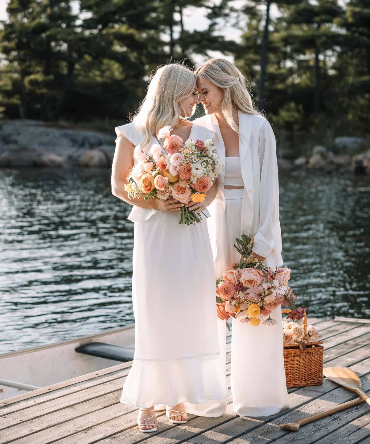 NikaHelgesonPhotography-CanadaWeddingPhotographer (26)