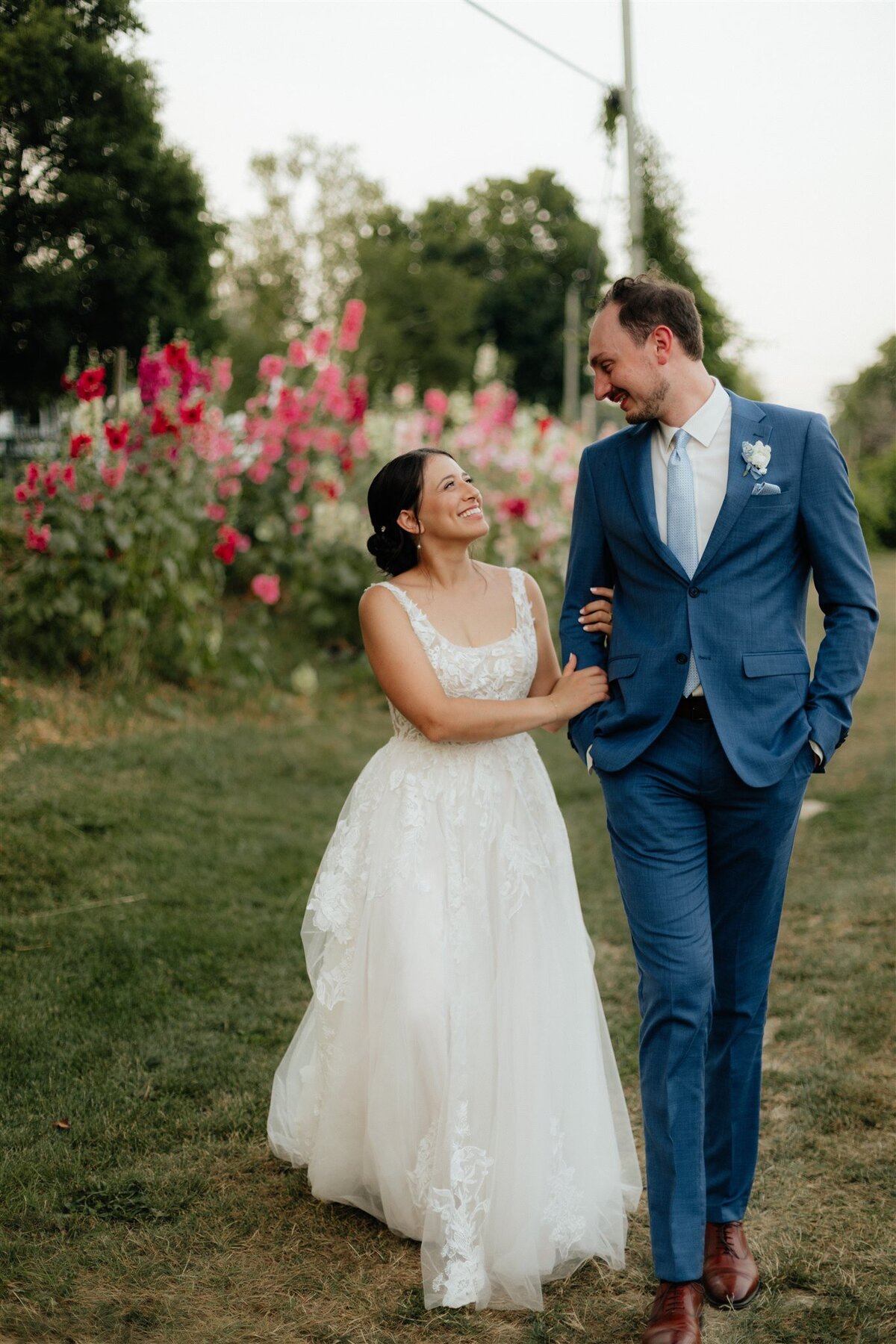 Madeline & Daniel - Wedding Sneak Peek-135