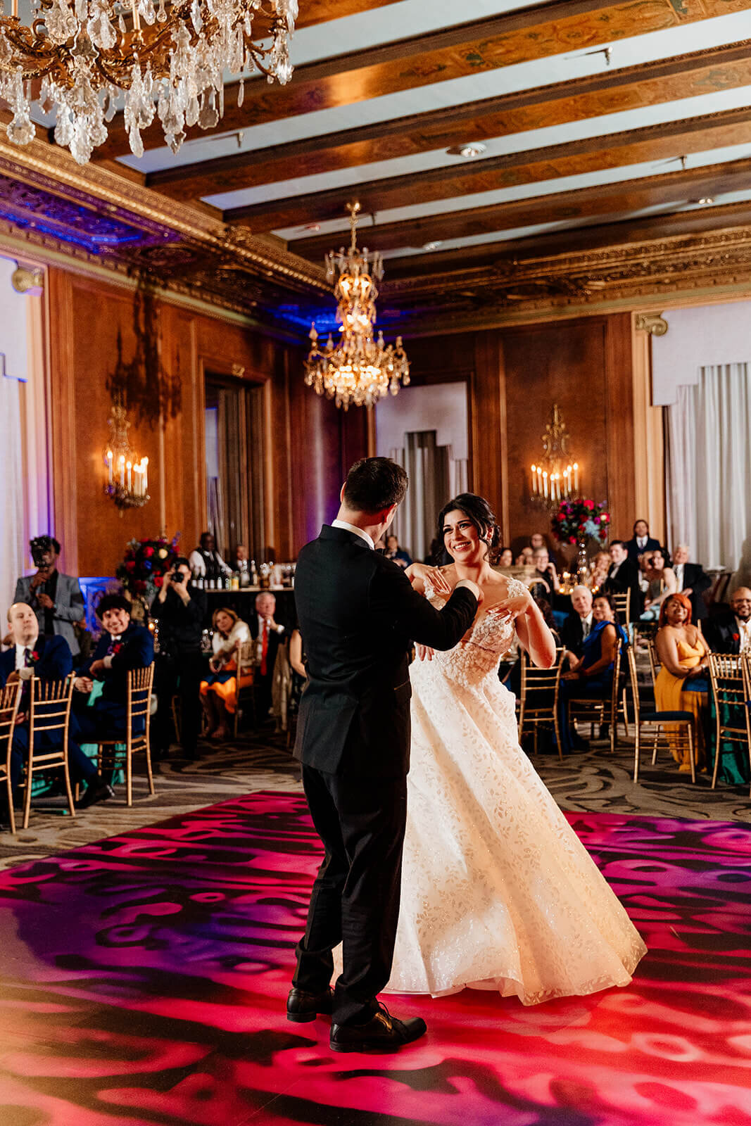 intercontinental-hotel-chicago-wedding-downtown-loft-053