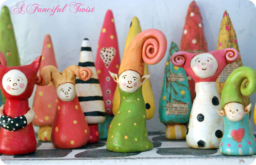 elves_and_dolls_9