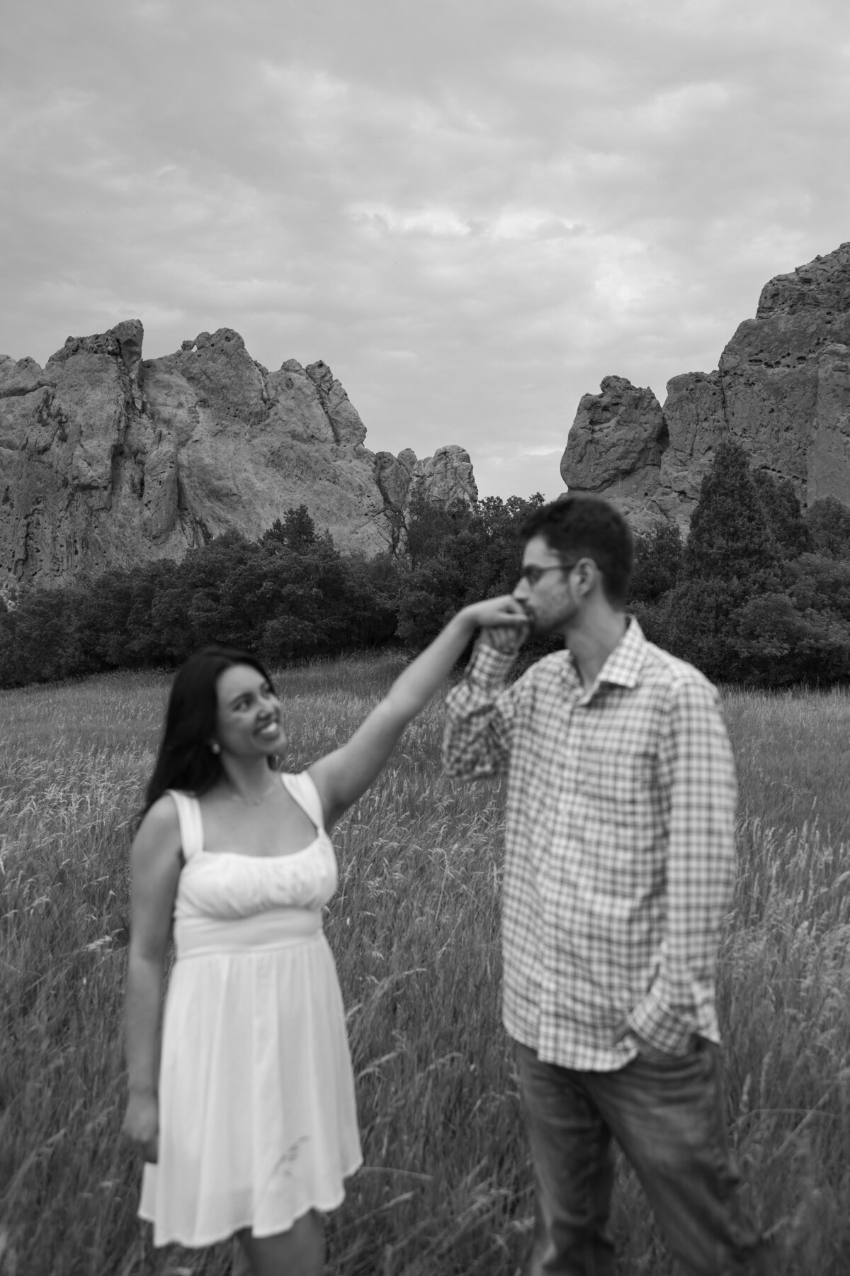 Abigail Anne Photography Storytelling Wedding Photographer in Colorado and Chicago — Engagement Photo 55