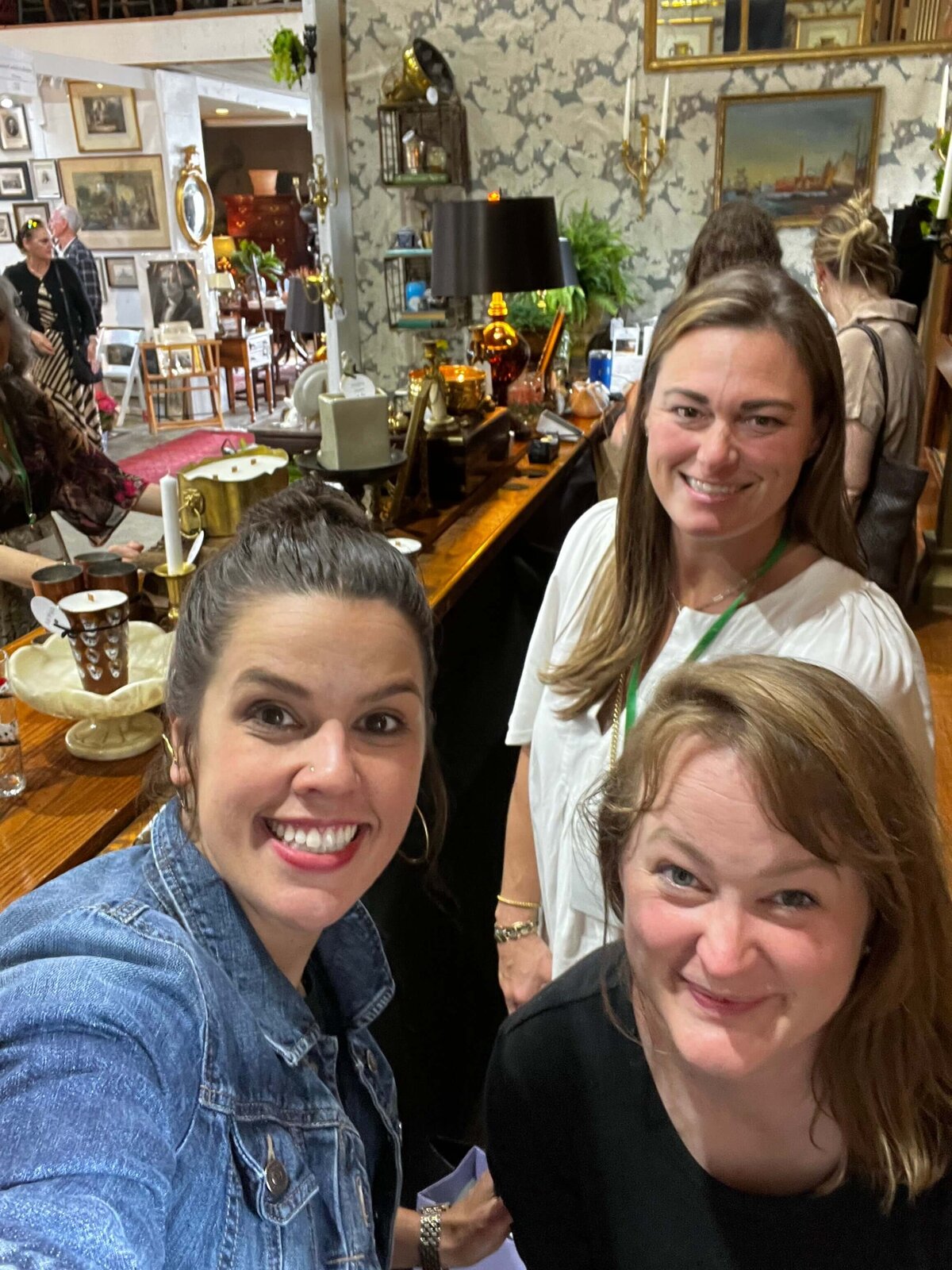 Old-Line-Markt-Poolesville-Maryland-Aix-La-Chapelle-Danielle-Couick-Ghost-Host-Magnolia-Bluebird74