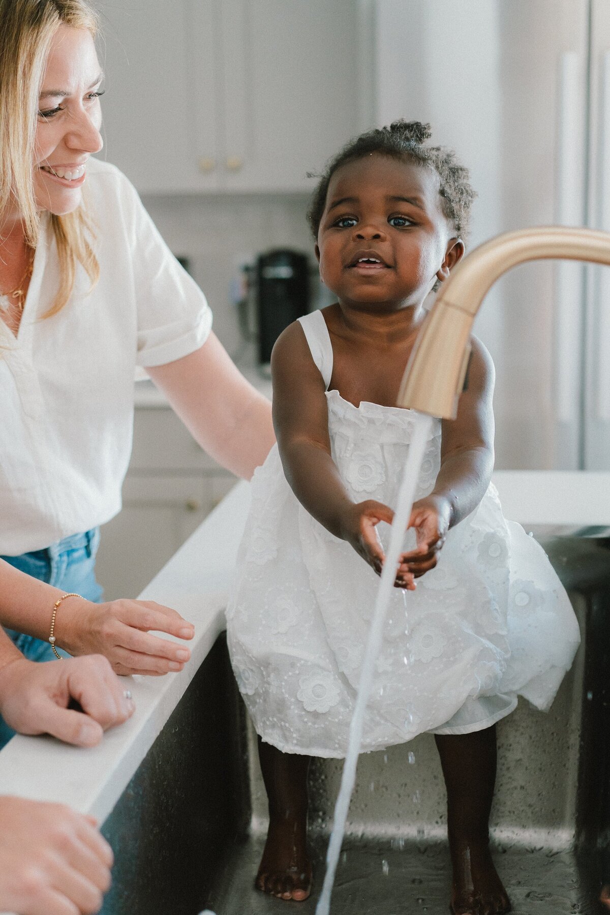 family-photos-Charlottesville-at-home