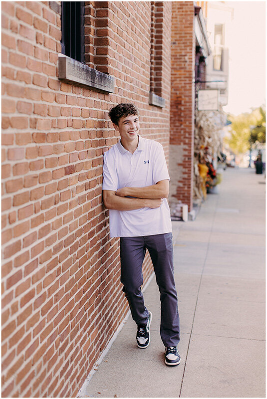 Senior photos taken in downtown Medina Ohio