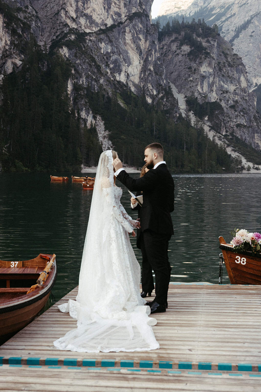 LagoDiBraies-DallinHassard-8482