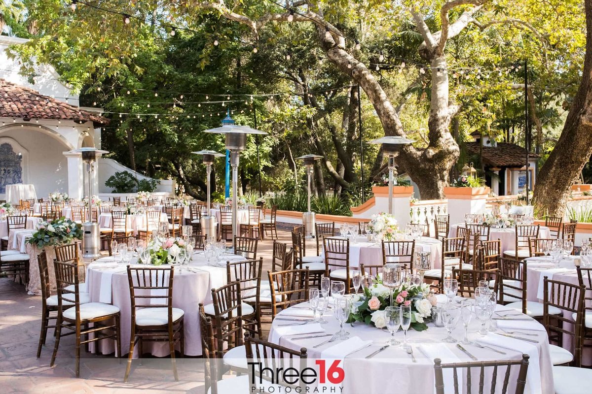 Rancho Las Lomas wedding outdoor reception area