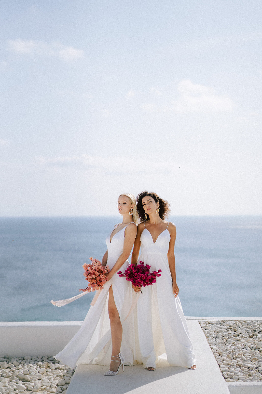 Mykonos bridal elopement - greek cyclades - Veronique lorre destination florist9