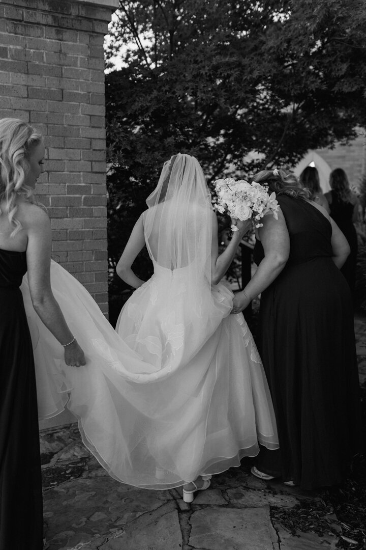 Tulsa wedding, wedding, elopement, classic, elegant, colorful, documentary, romantic, couple